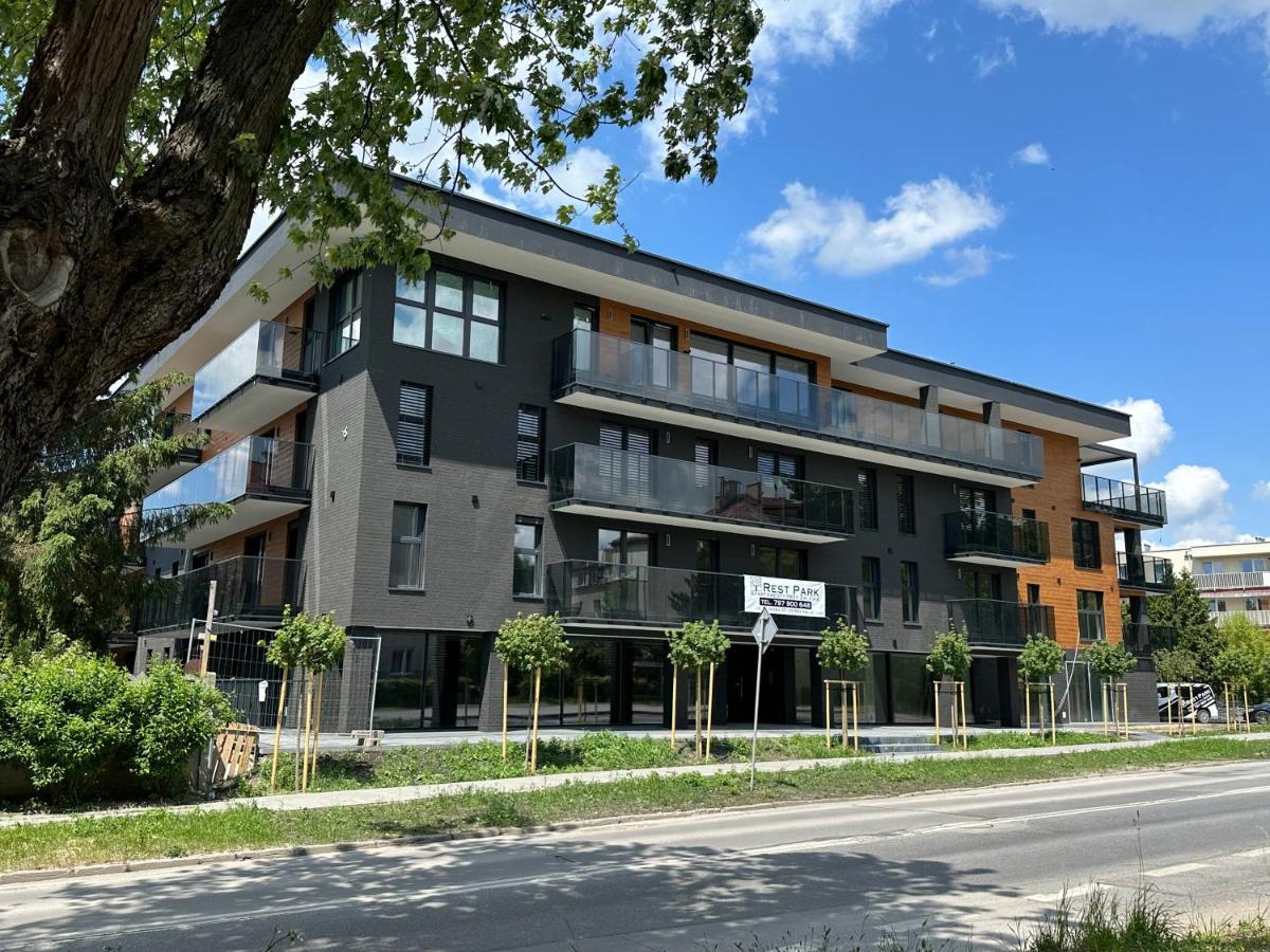 Restpark Apartment Kielce Ngoại thất bức ảnh